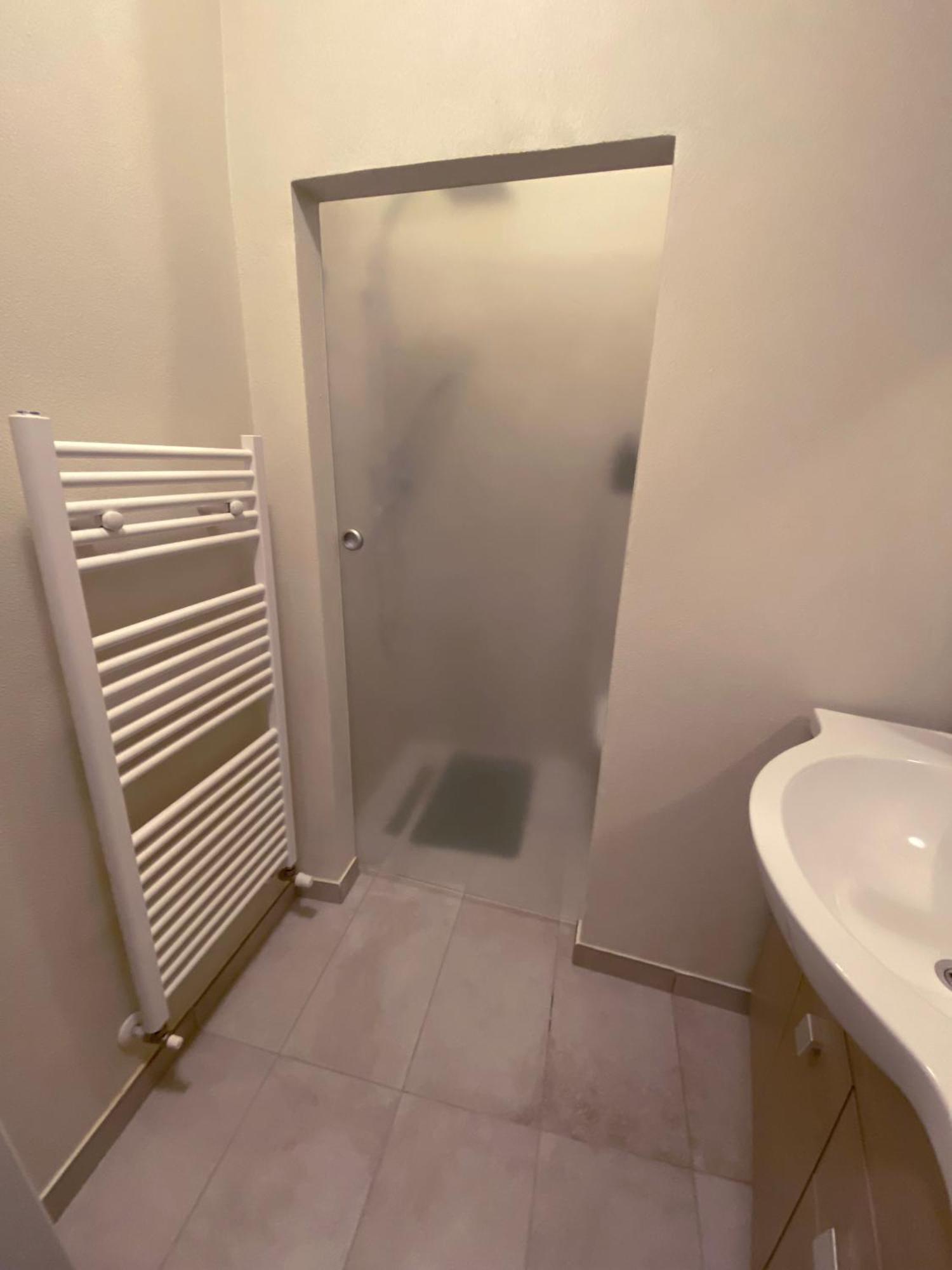 Appartamento Anna - Comfort E Stile In Centro Storico Imola Luaran gambar