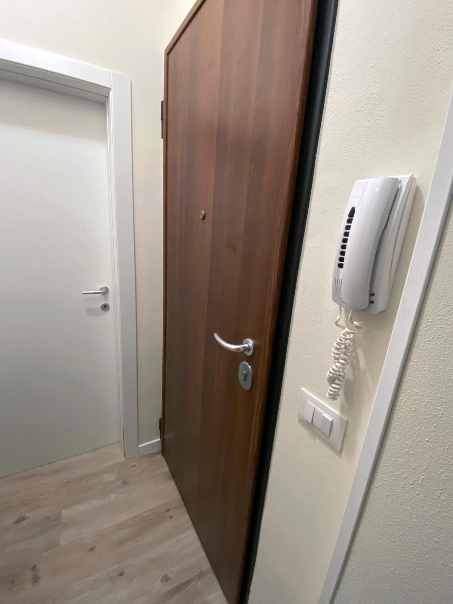 Appartamento Anna - Comfort E Stile In Centro Storico Imola Luaran gambar